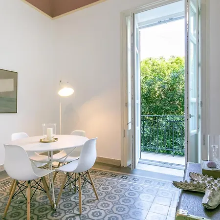 Apartment Teatro Massimo Bright And Cozy