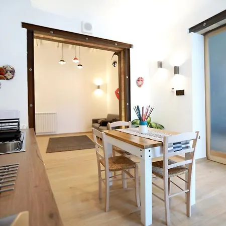 Apartment La Casetta Delle Scienze *