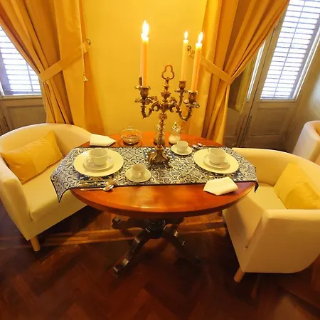 Antica Bed & Breakfast *