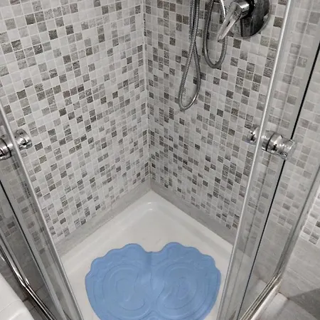 Appartamento Casetta Blu Mondello Zona Partanna Palermo