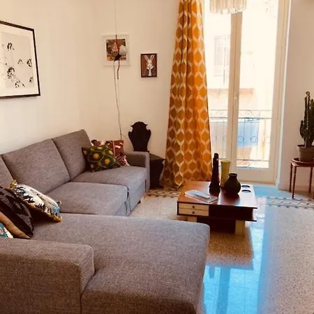 Faboulous Flat *