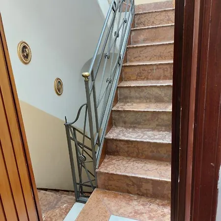 Elenahouse Kalsa Palerme