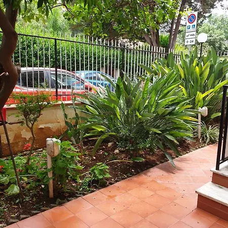 Apartamento La Casa Di Lalla Vicino Mondello