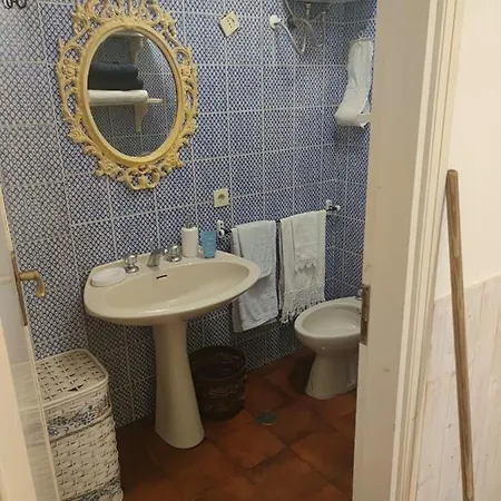 Pindaro Apartment *