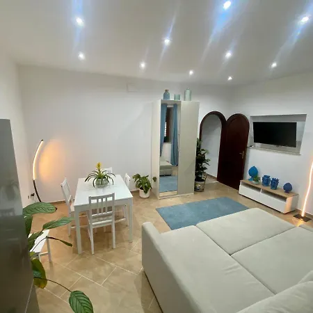 Apartment Marechiaro *