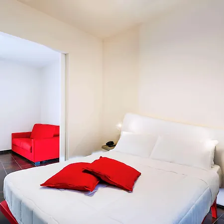 Ξενοδοχείο Ibis Styles President 4*