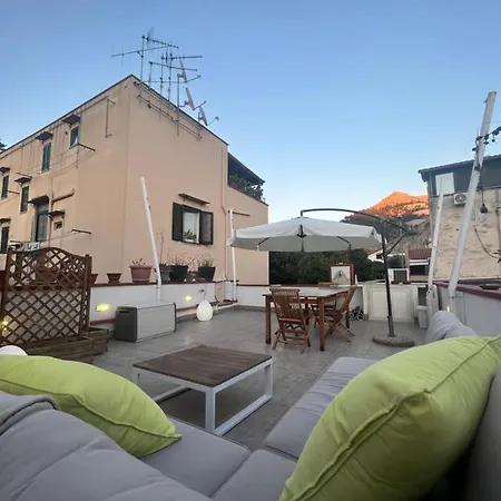 Holiday home Harin House
