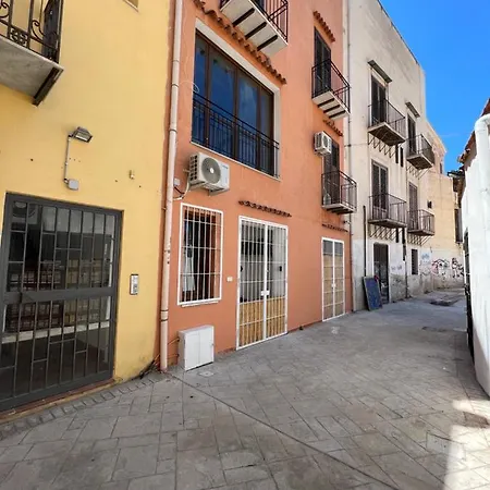 Guest house Vicolo Del Vento Stanza Scirocco Palermo