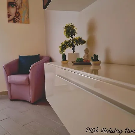 Pitre Holiday House Apartment