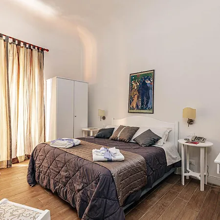 Giulio Cesare 14, 3*