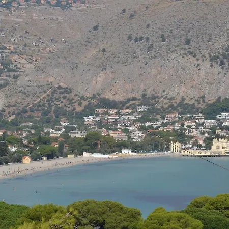 Appartamento Holidays Mondello