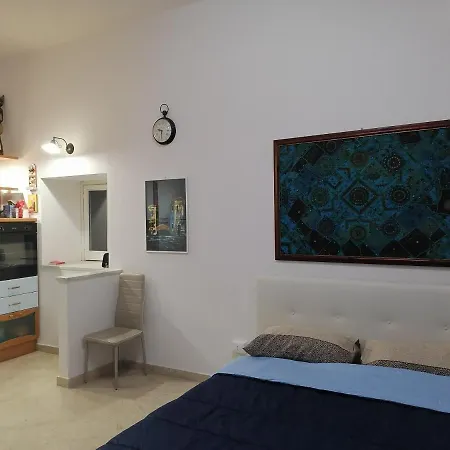 Guest house A Due Passi Appartament