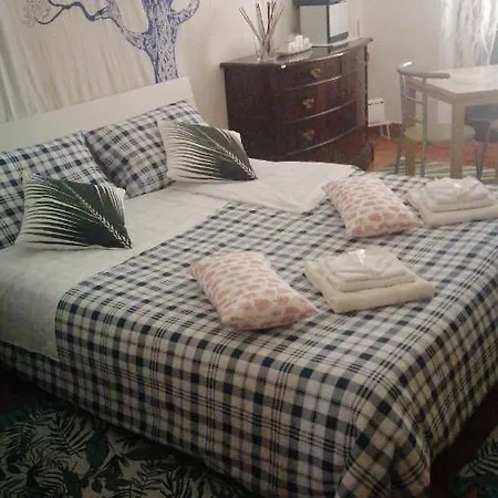 Bed & Breakfast Casa Ligia Aurora