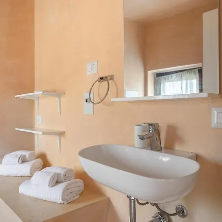 Apartment Casa Silvia By Domusicily *