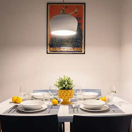 La Casetta Al Politeama Apartment
