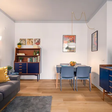 La Casetta Al Politeama Apartment