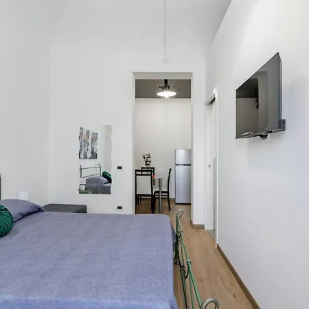 Apartment Corso Dei Mille Station Flat With Balcony Palermo