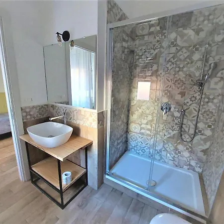 Leone & Restaurant Bed & Breakfast 3*