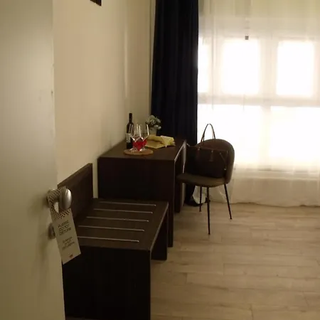 Ξενοδοχείο Plaza Ungheria