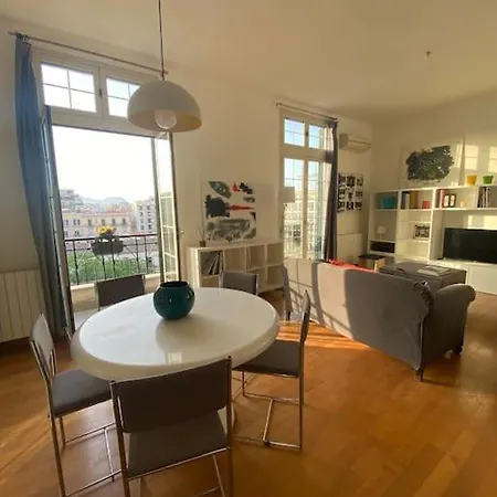 Apartamento Politeama In The Heart Of The