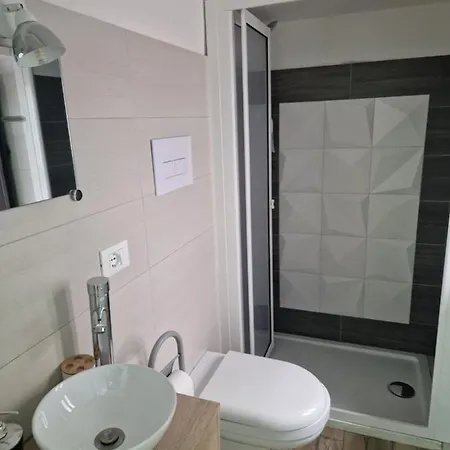 Frühstückspension Calypso Il Binario Elegance 2*