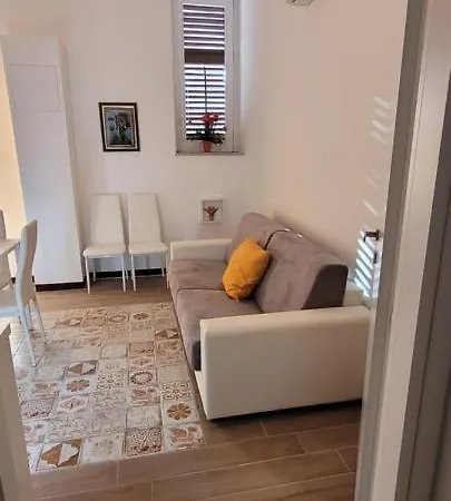 Housestation Palermo