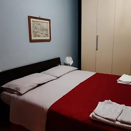 Apartment In The Center Of - Bivani Via Colonna Rotta *