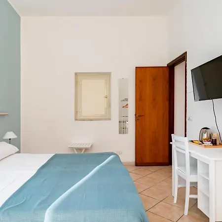 Guest house Punto Al Capo Intero O Stanze Matrimoniali Con Bagno Privato *