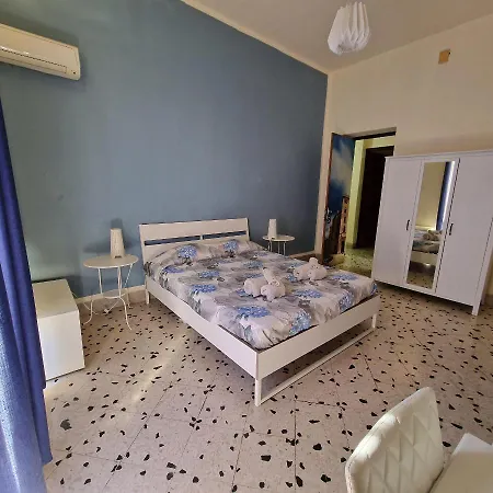 Arco Di Trionfo 3* باليرمو
