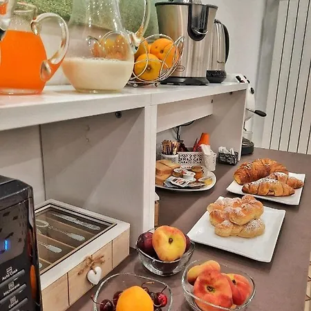 Ai Bed & Breakfast 2*