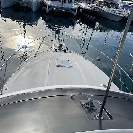 Bateau-hôtel Giorgia House Boat *
