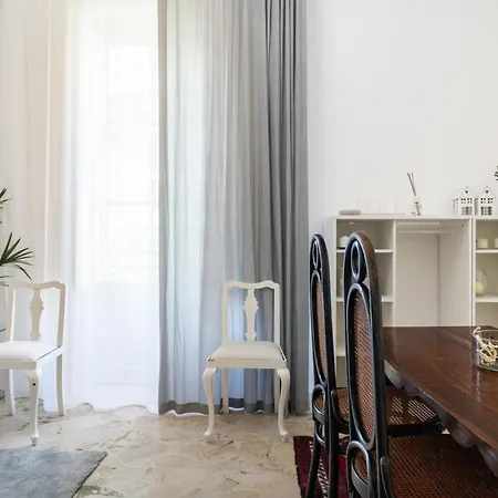 Apartment Esterolga Dimore Di Famiglia Deluxe