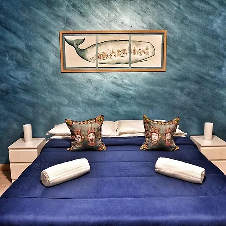 فندق مبيت وإفطار La Casa Del Moro - Al Politeama