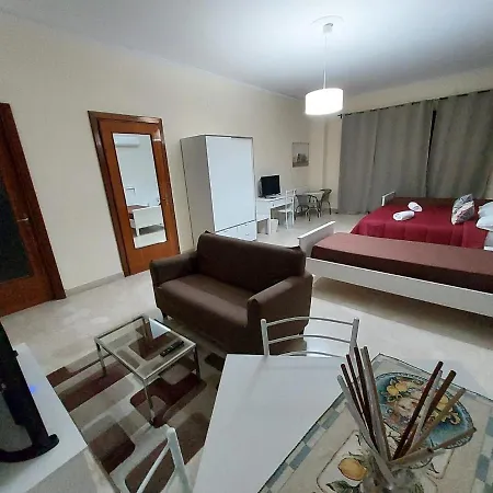 فندق مبيت وإفطار La Casa Del Moro - Al Politeama *