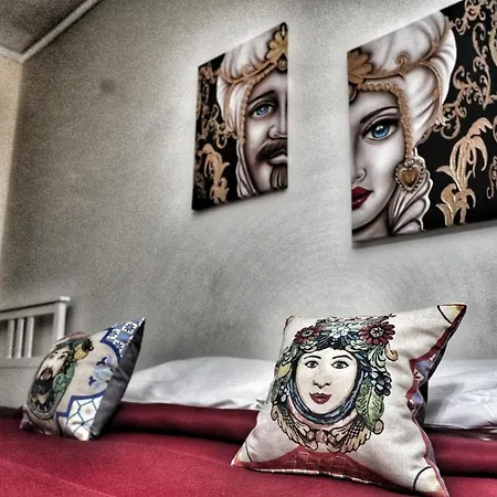 فندق مبيت وإفطار La Casa Del Moro - Al Politeama *