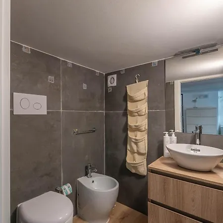 Apartment Casa Tunisi Con Terrazza By Wonderful Italy *