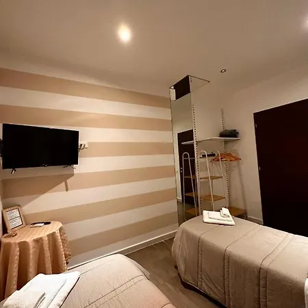 Marilu Guest house 2*