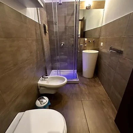 Marilu Guest house 2*