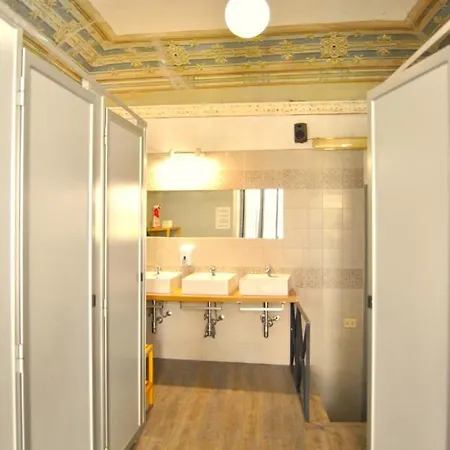 Balarm - And Bar Vandrarhem Palermo