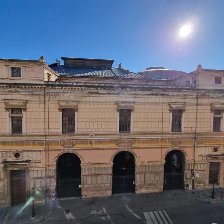 Appartamento Piazza Politeama *