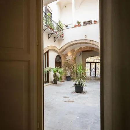 Corte Dumas Apartment *