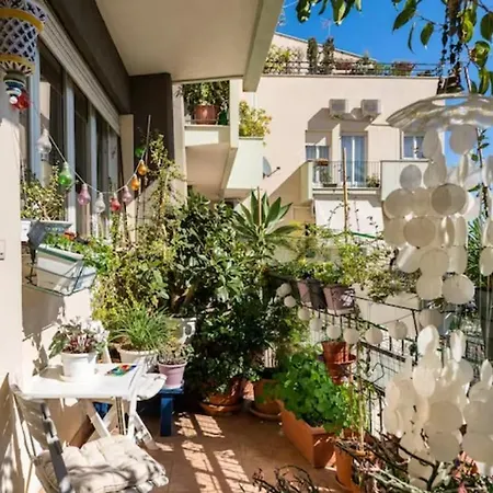 And Private Bathroom Between Mondello Beach And Old Town! Free Park!