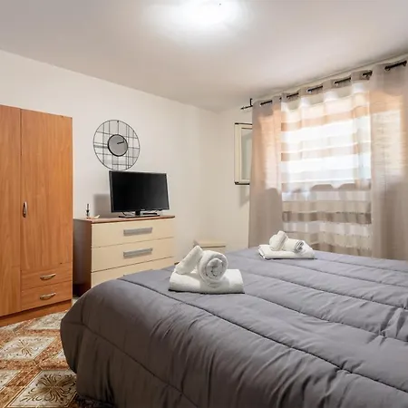 Casa In A Mondello-700m Dal Mare