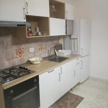 Casa Mongibello 4 Apartman *
