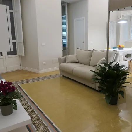 Apartment Opera - Aida *