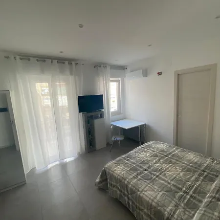 Guest house Life *