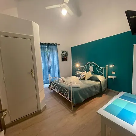 Guest house Maqueda *