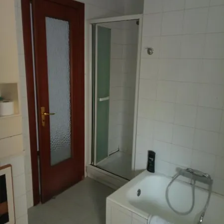 Zisa Apartment *