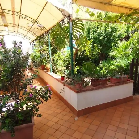 Mare Fuori Apartment *