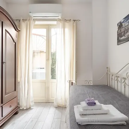 La Casa Del Centro Storico Apartment Palermo